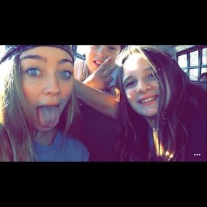 Meet your Posher, Victoria